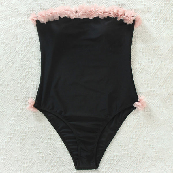 Sexy Contrast Color 3D Petal Bandeau Brazilian One Piece Swimsuit