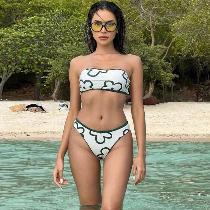 Lovely Floral Contrast Color Bandeau Brazilian Two Piece Bikini Swimsuit